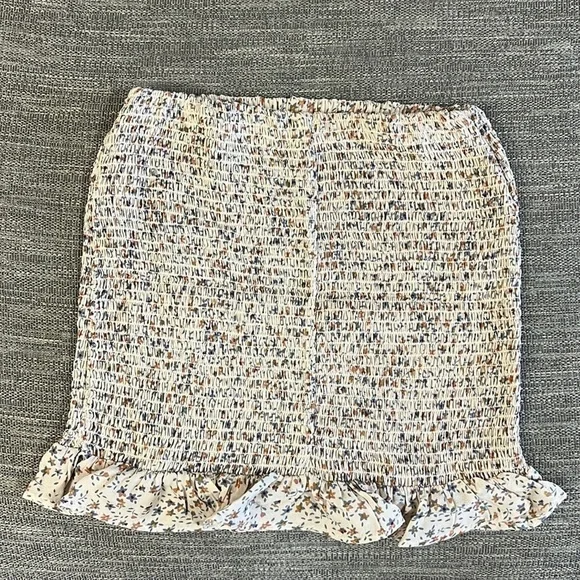 NWOT Love Tree Cropped Tie Top w/ Ruffle Skirt - Picture 5 of 6